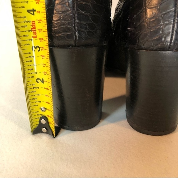 Stuart Weitzman & Gigi Hadid Collab Black Leather Lace Up Ankle Boot Size 7.5 - Picture 10 of 13